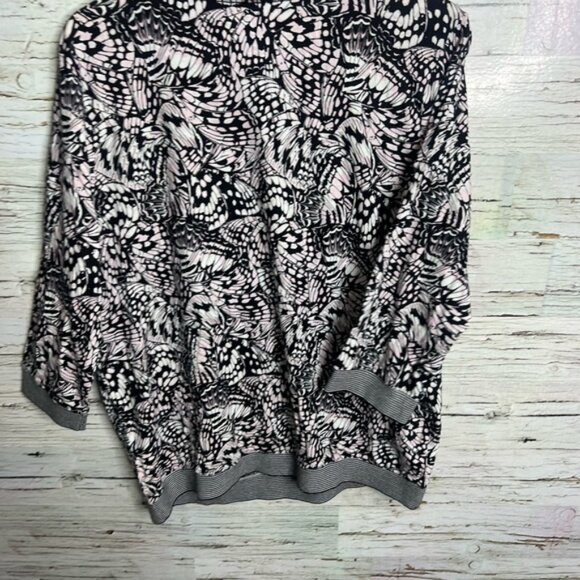 Olsen Clara relaxed fit Black and White 3/4 Sleeve top size large - Picture 8 of 9